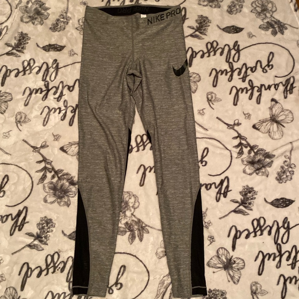 Nike pro leggings